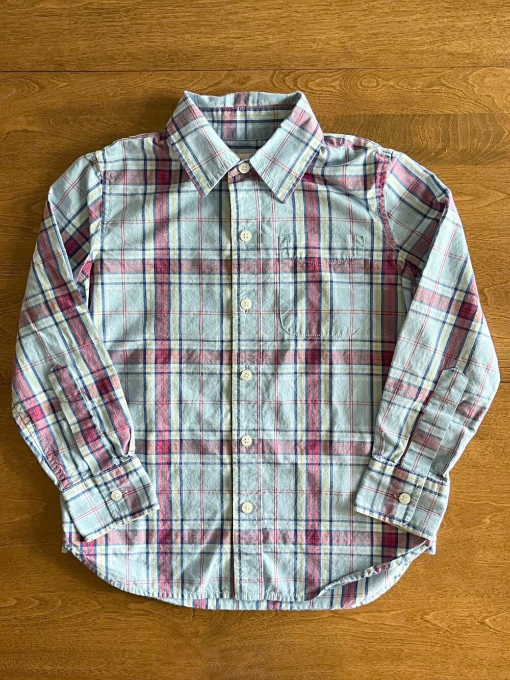 Gap light blue and red plaid button-down shirt S 6-7